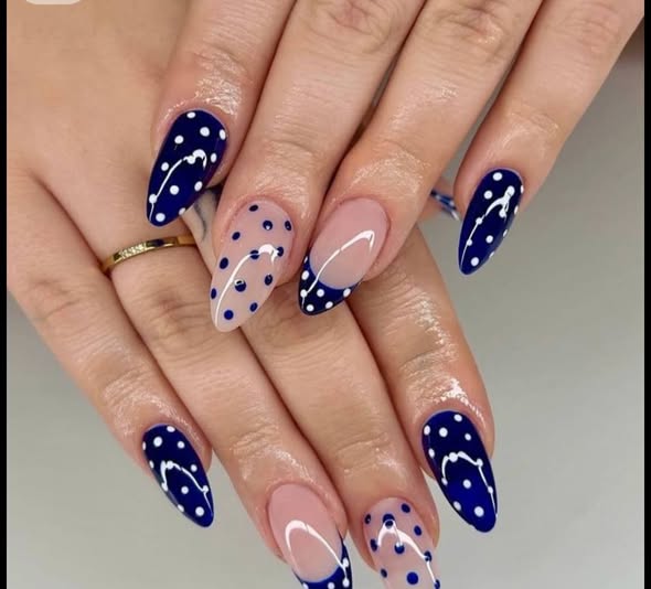 Servicio de Uñas y Gel en Francisco de Montejo