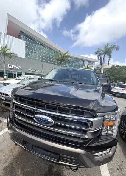 Ford Lobo Lariat 2022 4x4 EcoBoost