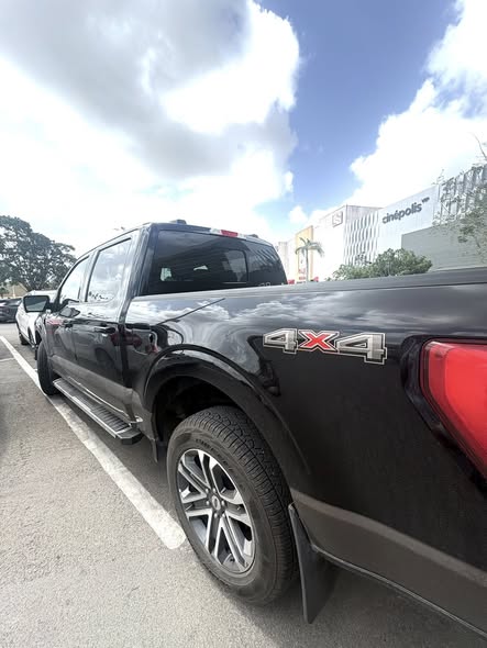 Ford Lobo Lariat 2022 4x4 EcoBoost