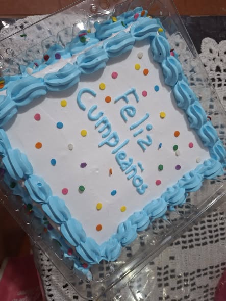 Pasteles de galleta 3 leches con chantilly