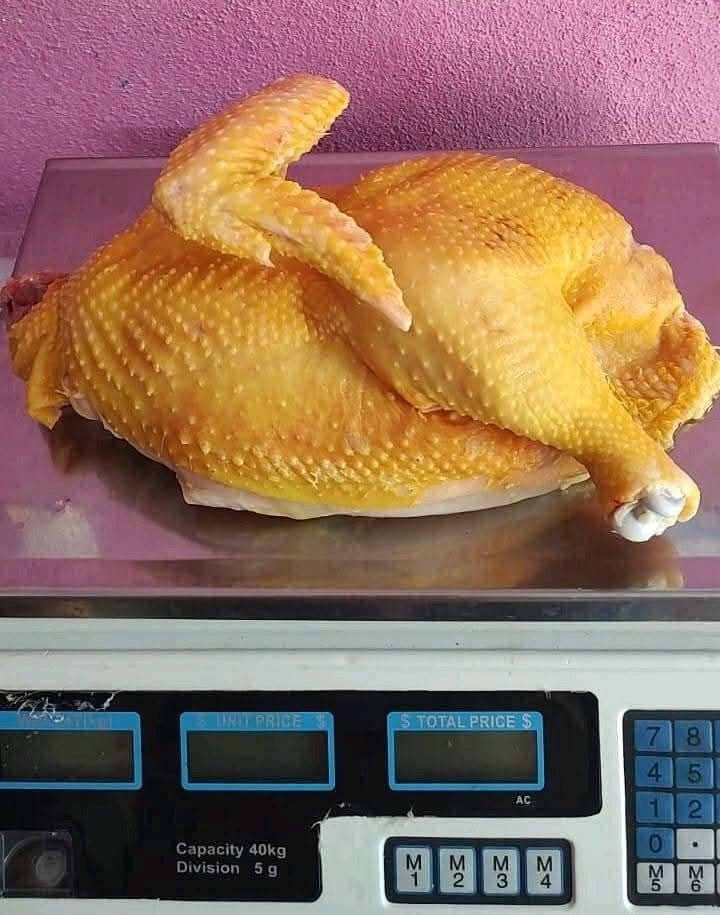Venta de Pollo Amarillo Aliñado 100% Natural