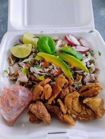 Rica Chicharra y Delicioso Kastakan
