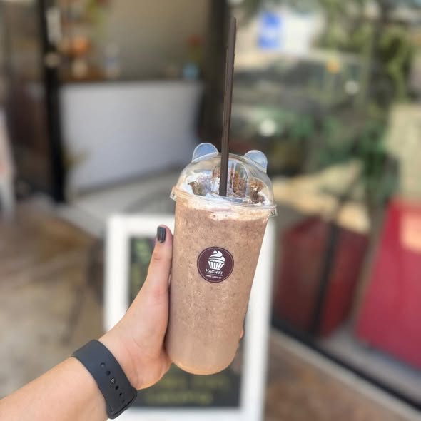 Dulcería y Cafetería en Plaza Aurora