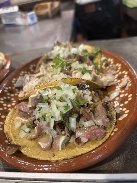Carnitas Michoacán "EL REY" Suc. Canek