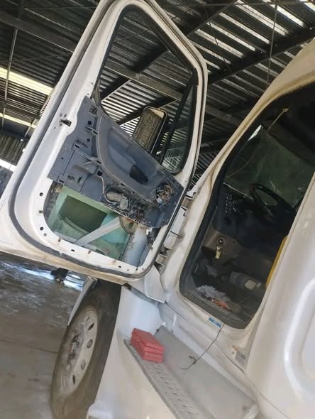 Reparación y venta de elevadores de autos en Mérida