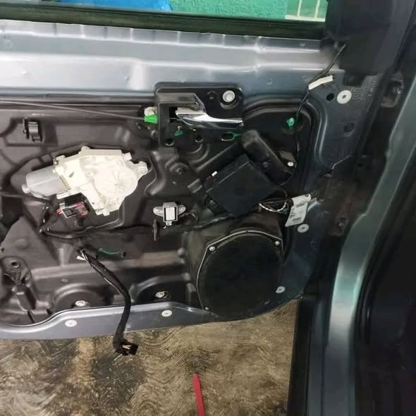 Reparación y venta de elevadores de autos en Mérida