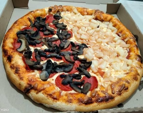 Manolo's Pizza