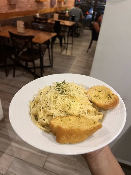 La Bernarda - Pizza, Pasta y Ensalada
