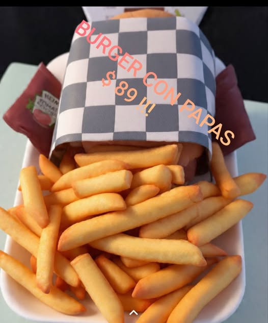 Burger con Papas