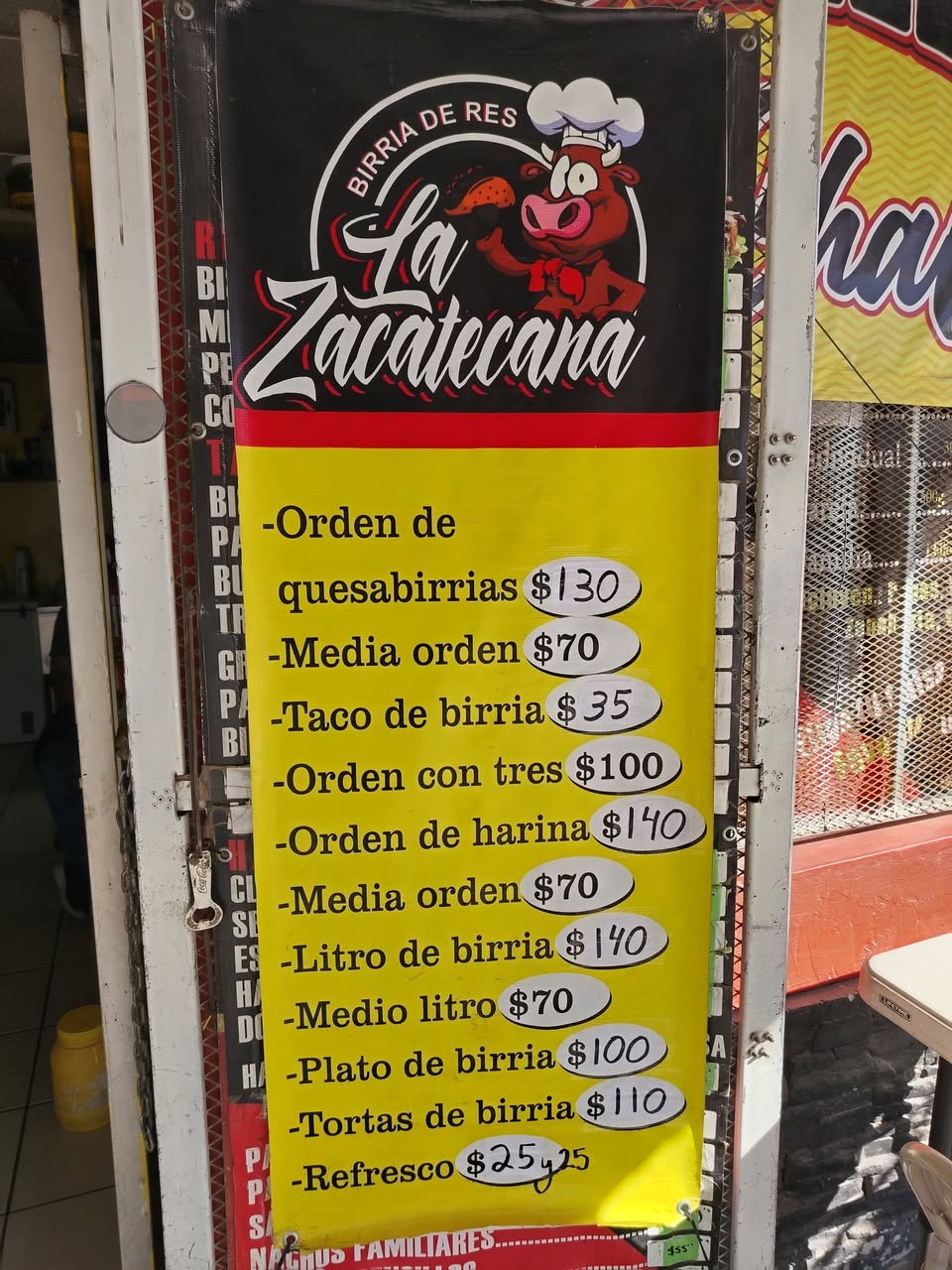 Birria de Res Zacatecana en Mérida