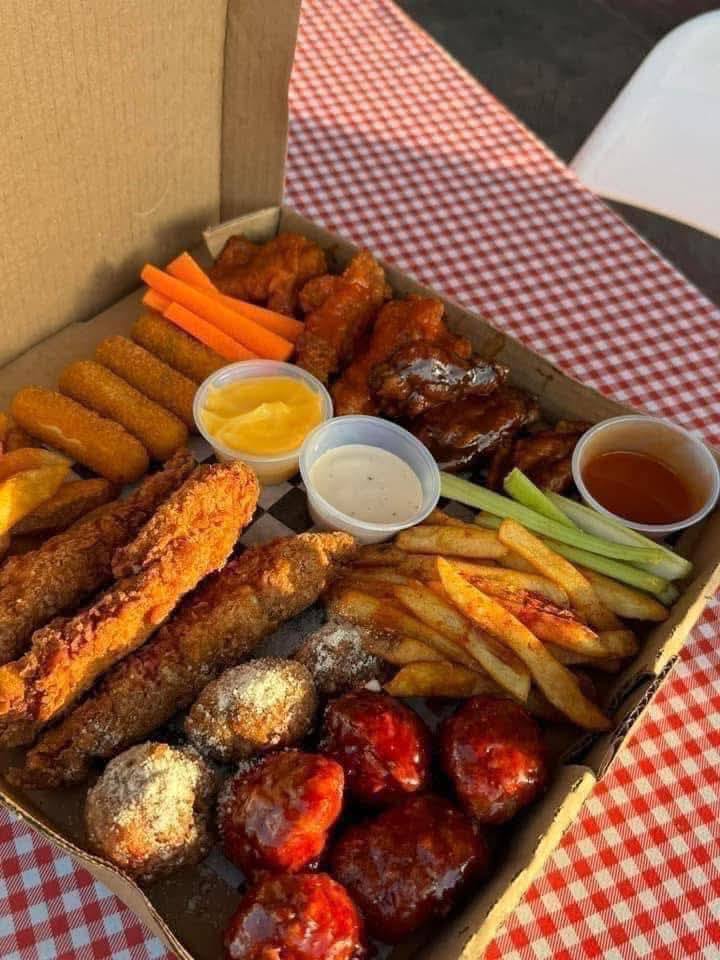 Alitas, Box, Snacks y Papas Gourmet con Sabores Exclusivos