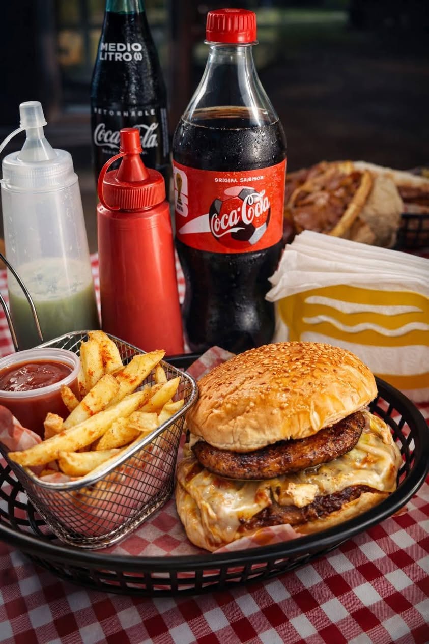 Alitas, Hamburguesas y Snacks Premium