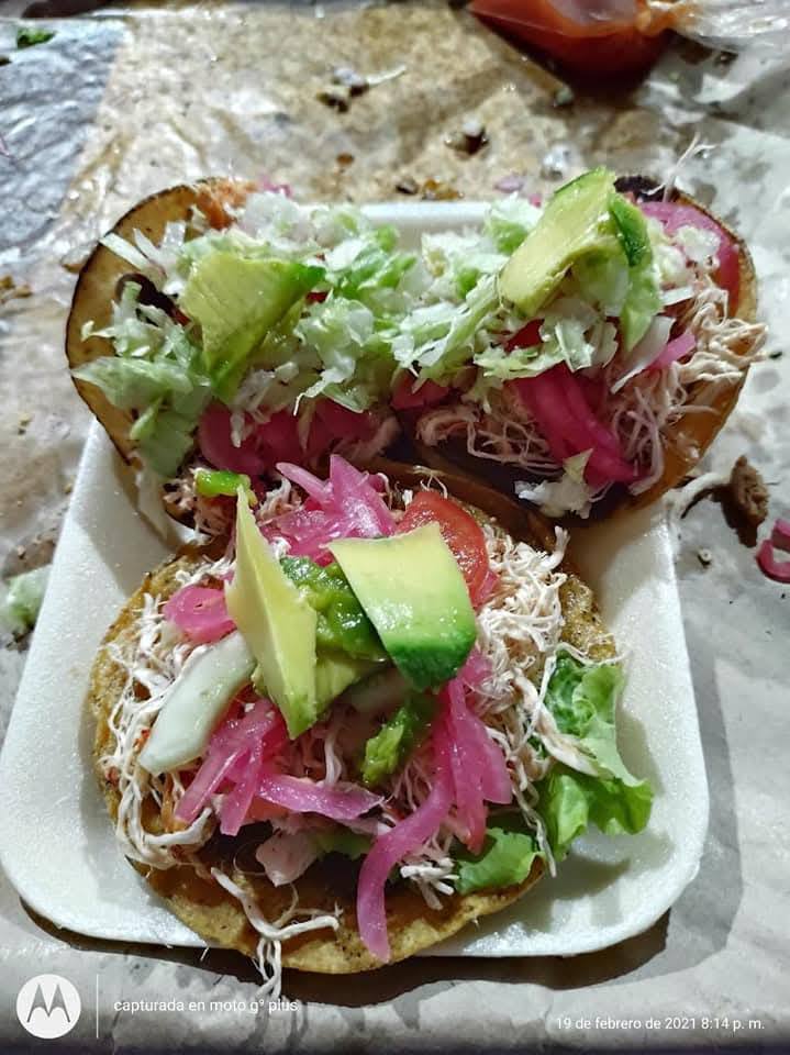 Antojitos Yucatecos Lupita: Panuchos, Sopes, Empanadas y más antojitos yucatecos