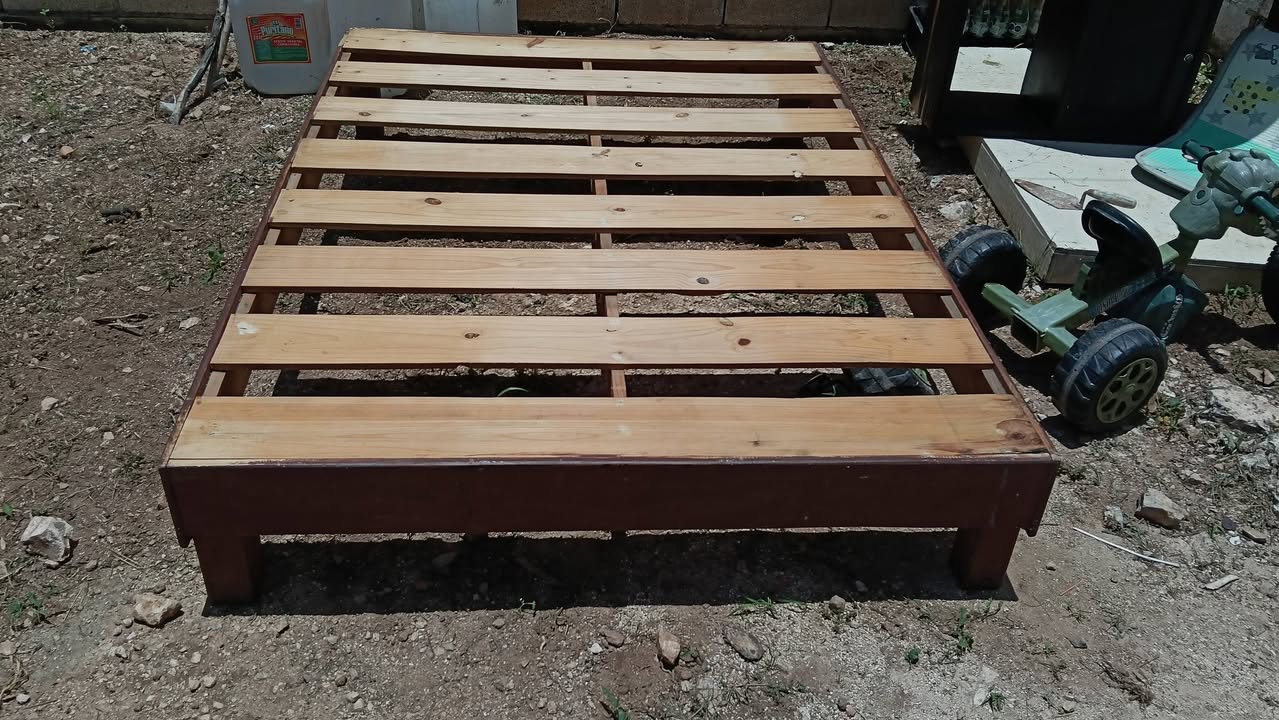 Bases de Cama Seminuevas