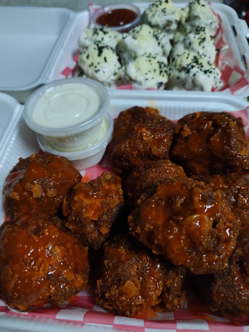 BBQ Buffalo Mango Habanero Parmesano/Ajo: Hamburguesas, Alitas y Tortas en Yucatán
