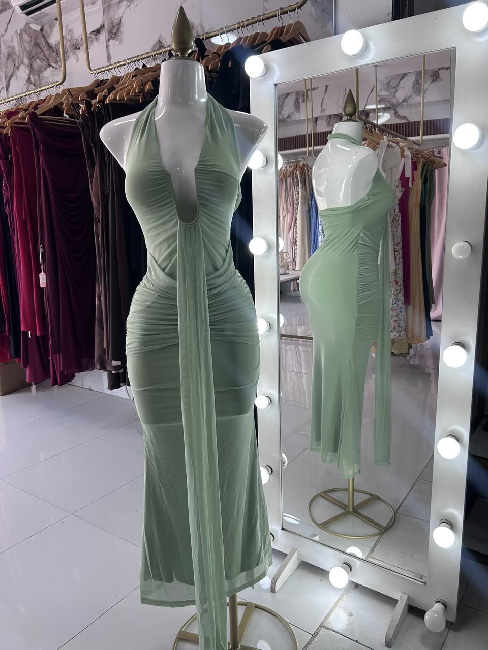 Boutique con Nuevos Modelos