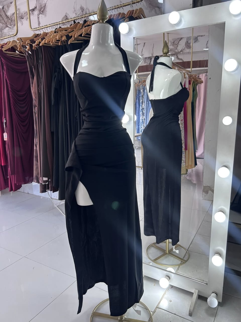 Boutique con Nuevos Modelos