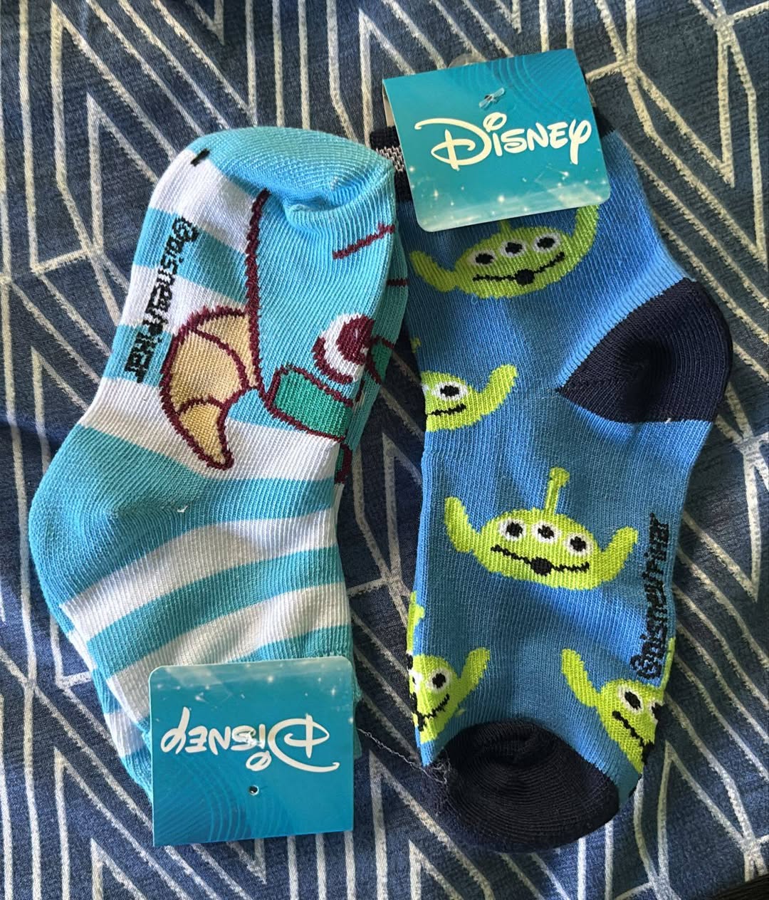 Calcetines Disney Únicos: Modelos Disponibles a Precio Especial