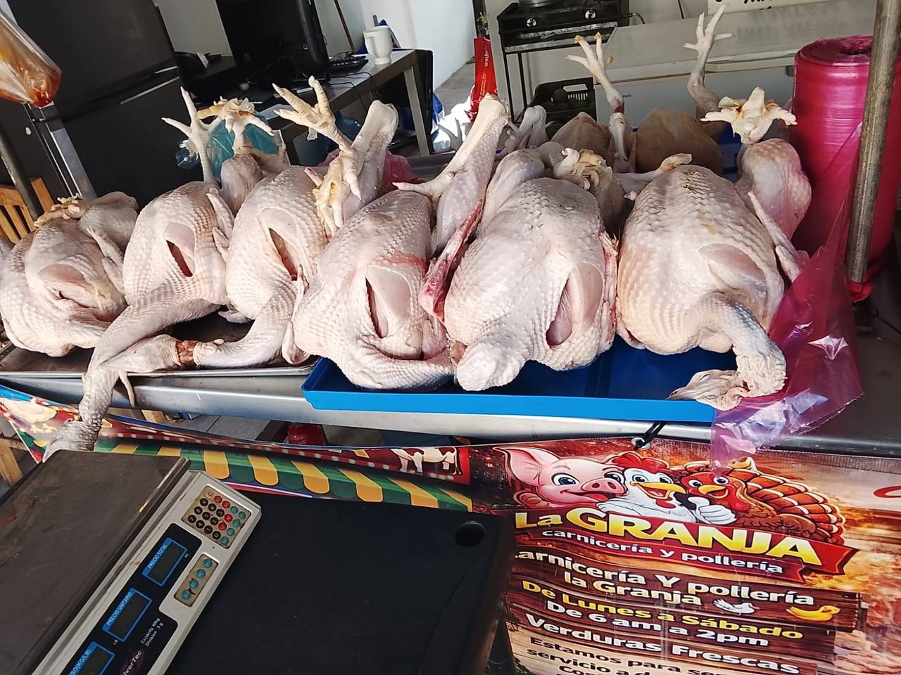 Carnicería y Pollería La Granja