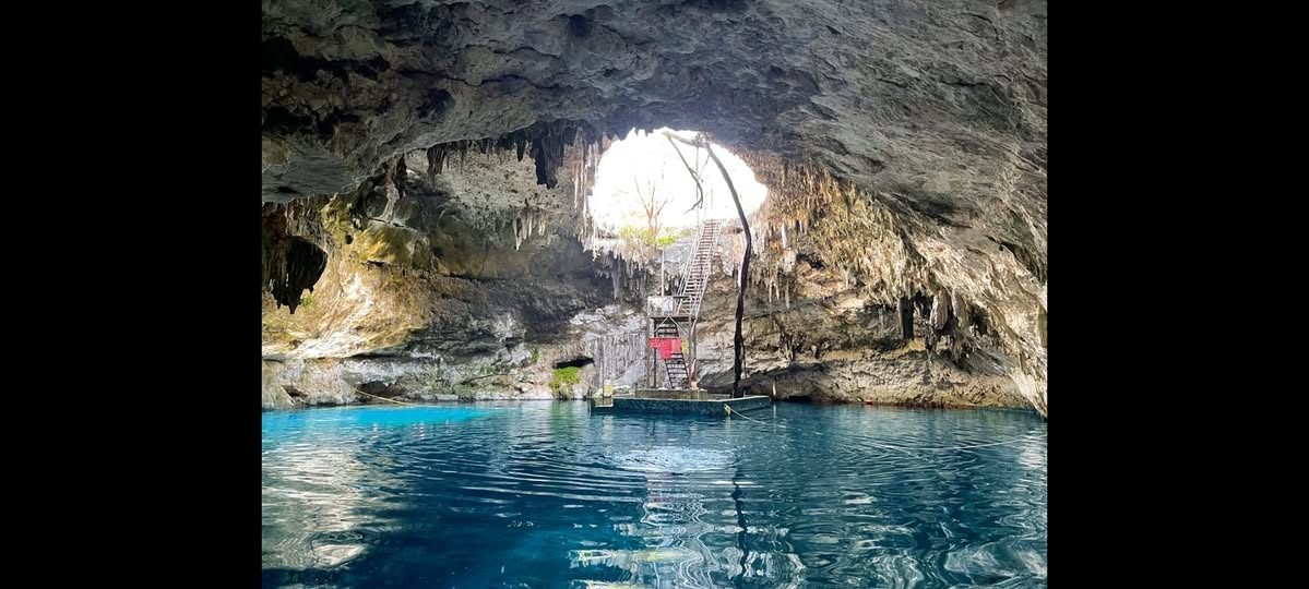 Cenote Yaxbacaltún