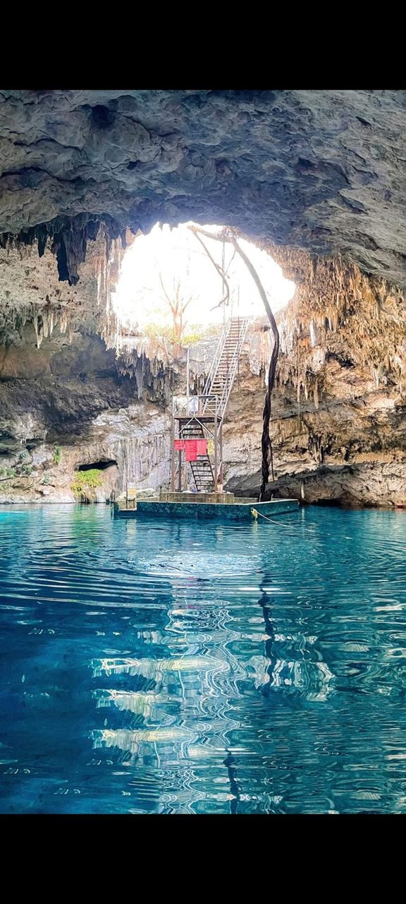 Cenote Yaxbacaltun — Polígono 108