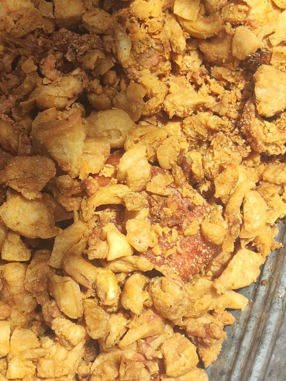 Chicharra Surtida a Domicilio, Cinco Colonias