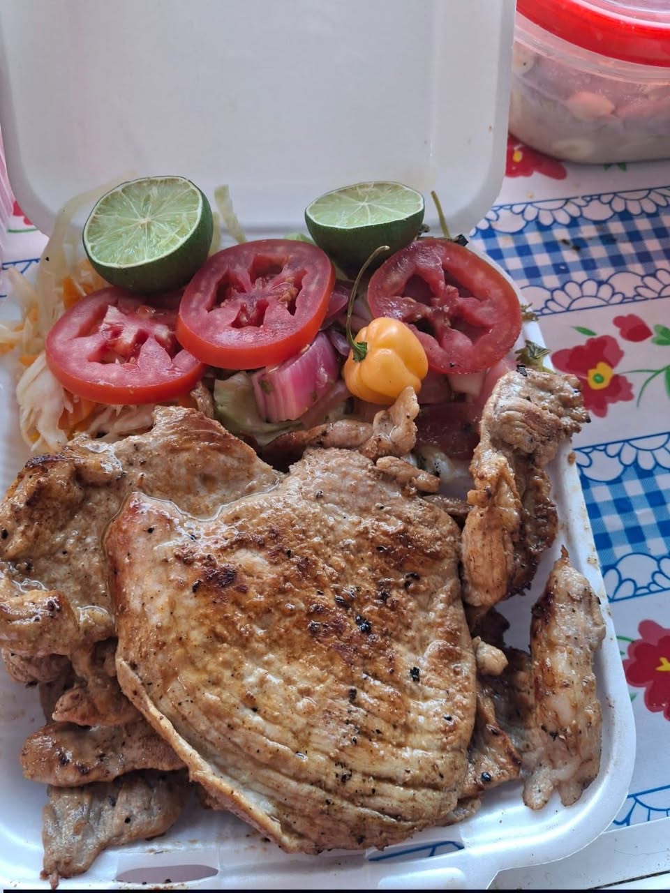 Cocina Económica El Amigo Tilino