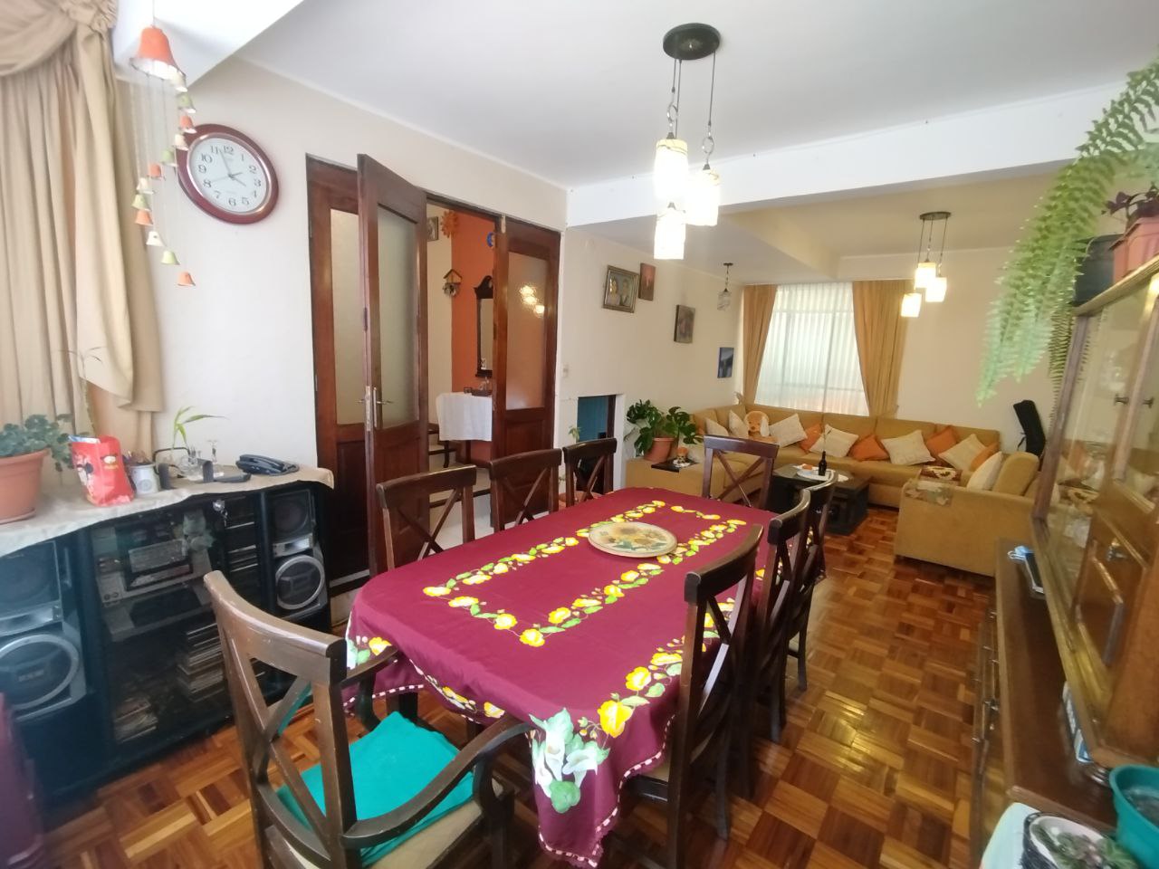 Dúplex en Venta en Alto Obrajes cerca Piscina Olímpica con Jacuzzi