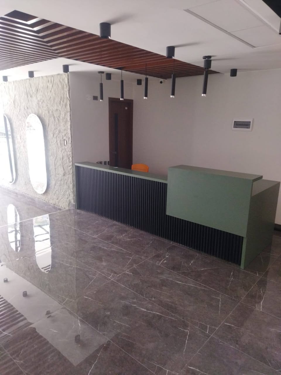 Duplex moderno con vista al Estadio Hernando Siles en la Curva Norte