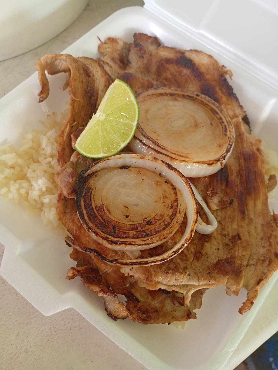 El Buen Sazón Cocina Economica