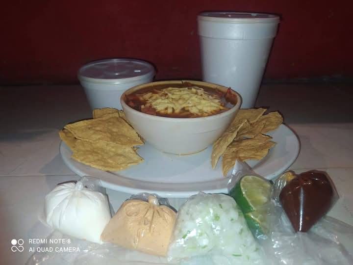 El Pastor Árabe, Pizzería y Taquería Puerta Esmeralda