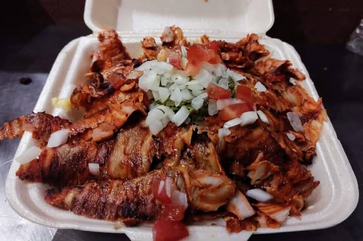 El Pastor Árabe, Pizzería y Taquería Puerta Esmeralda