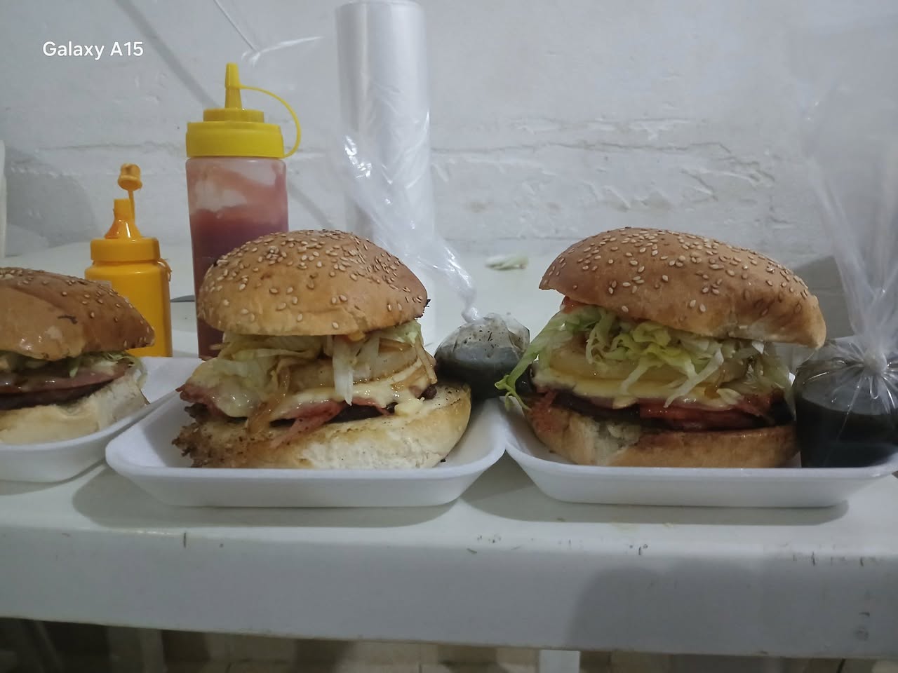 Especialidades de Hamburguesas Caseras para Compartir en Familia