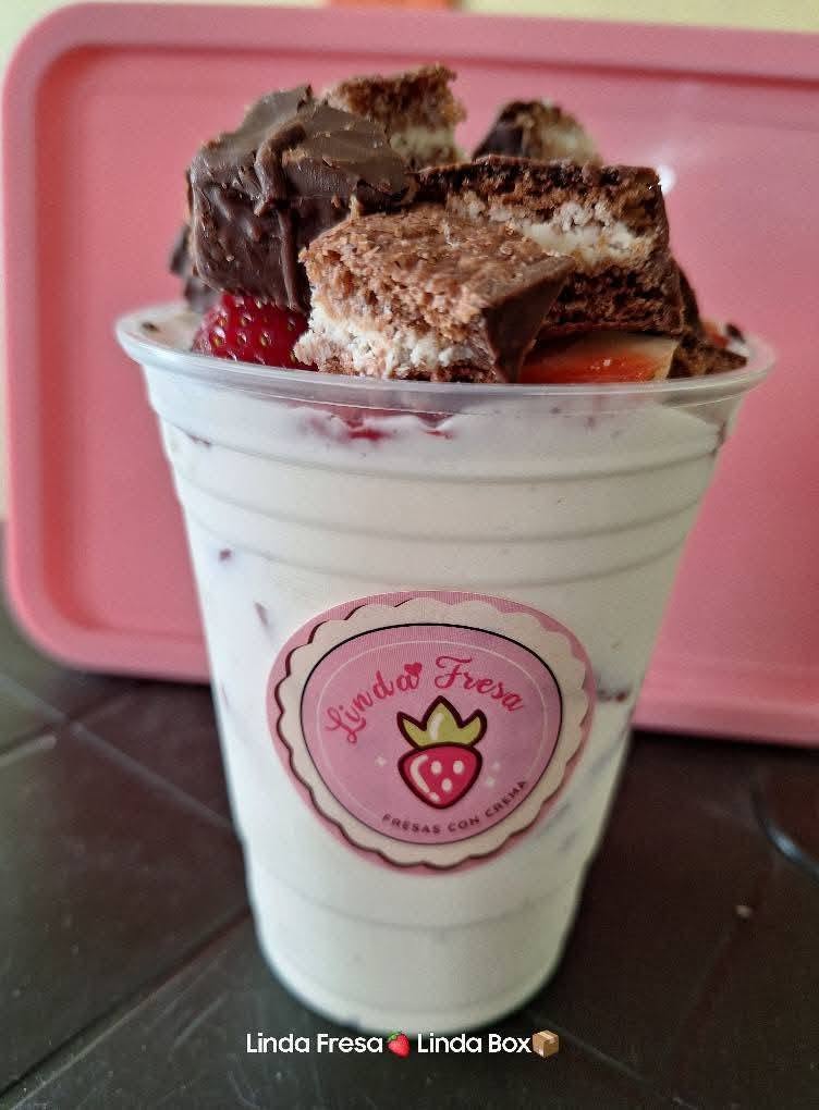 Fresas con Crema Varios Tamaños