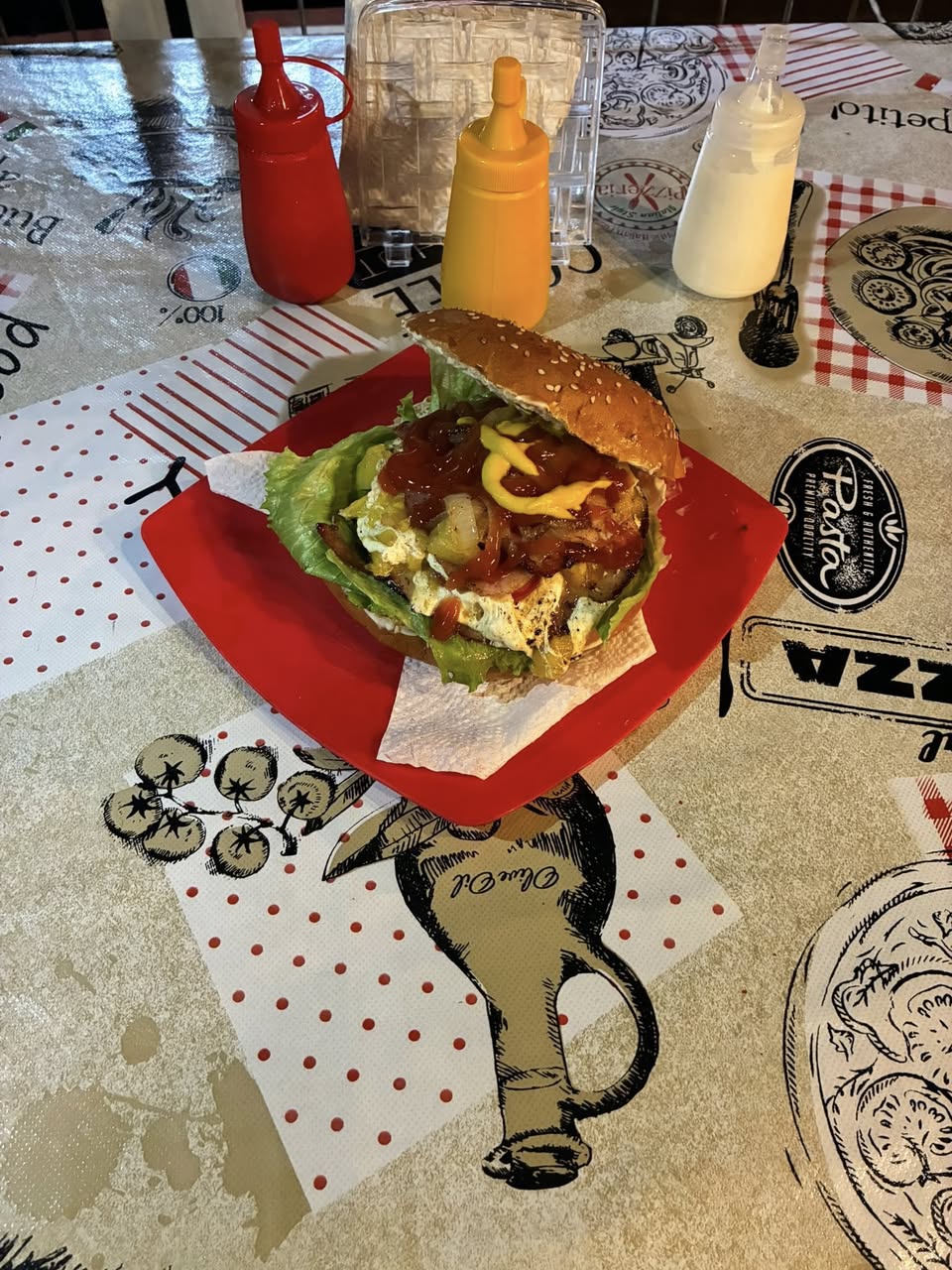 Hot Dogs, Hamburguesas y Papas a la Francesa Artesanales en Yucatán