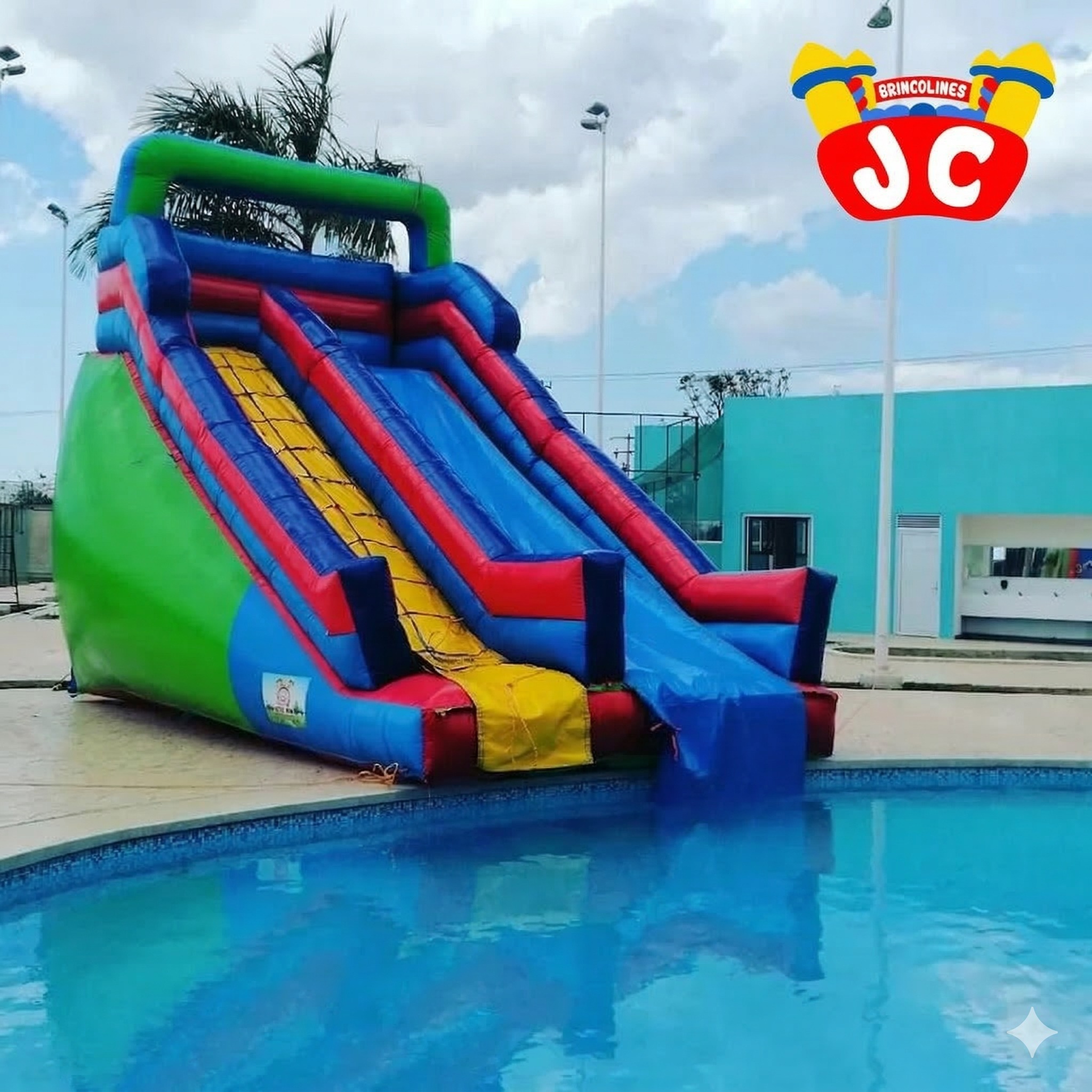 Jumping Club: Renta de Brincolines y Juegos Extremos para tu Pool Party