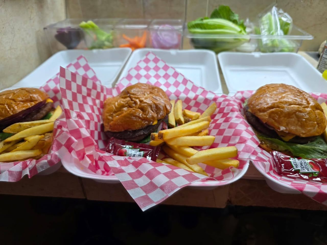 Karen's Alitas - Pedidos y Promociones