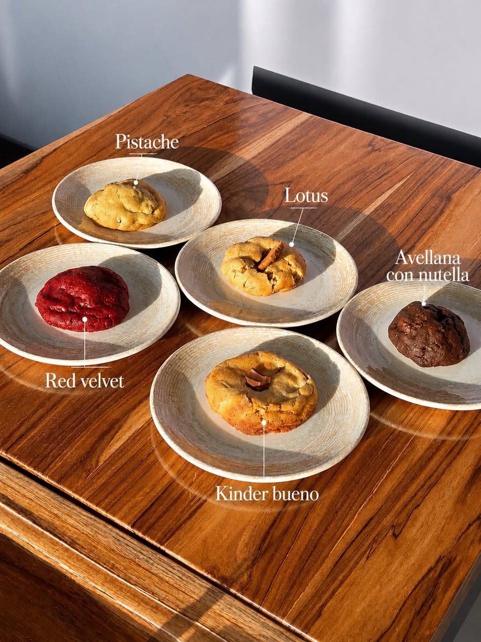 KAT COFFEE: Frappes, cafés con cold foam y tus cookies favoritas
