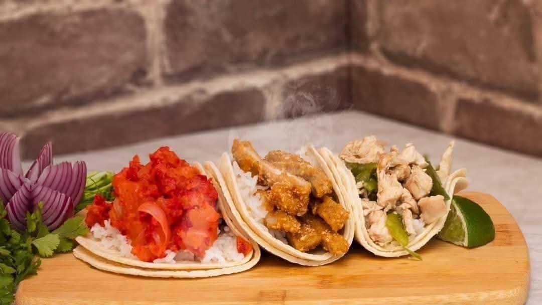 La Casa del Taco: Tacos, Tortas y Quesadillas de Guisados