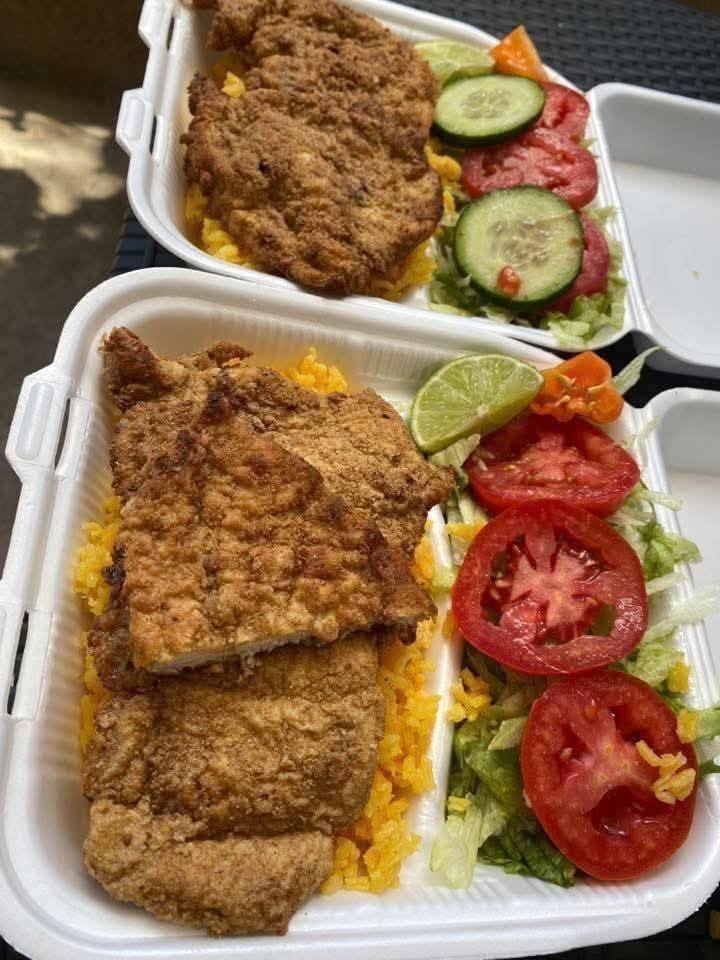 La Esquina del Sabor: Deliciosos almuerzos y platillos yucatecos