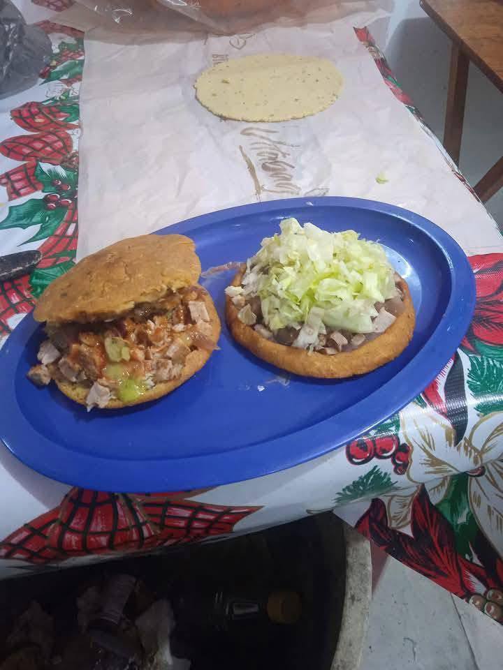 Lupita: Panuchos, Salbutes, Empanadas, Polcanes y Tortas en Yucatán
