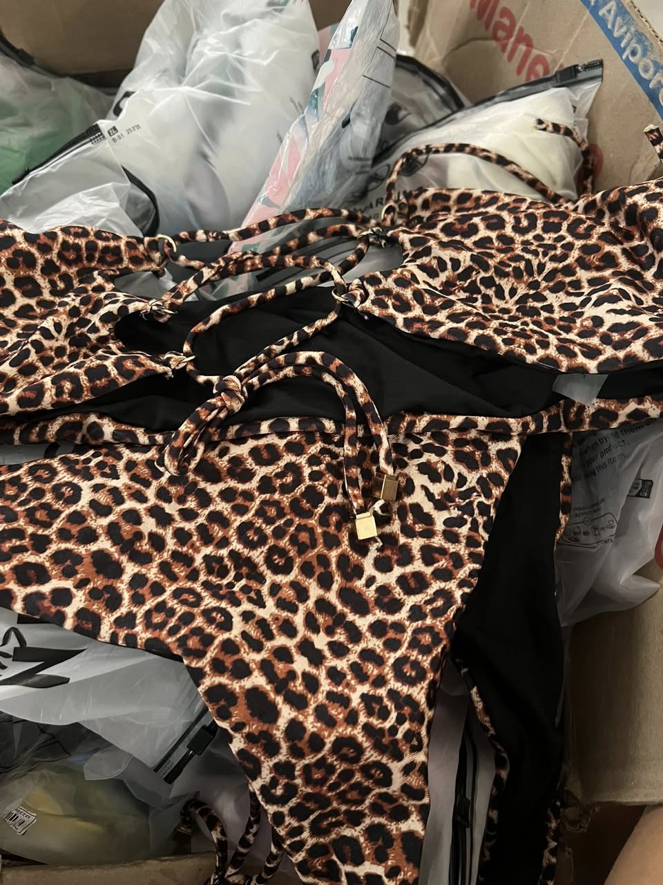 Megara Storee Venta de Trajes de Baño