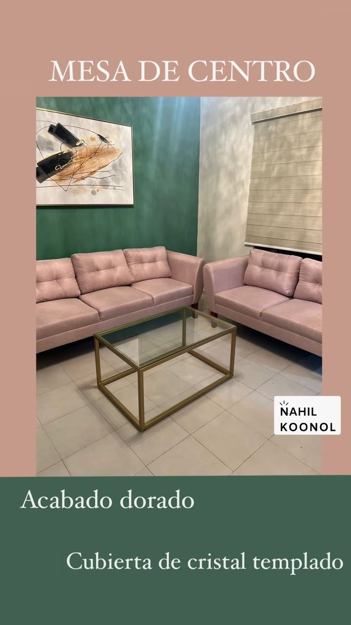 Mesa de Centro con Cristal Templado y Acabado Dorado de Herrería