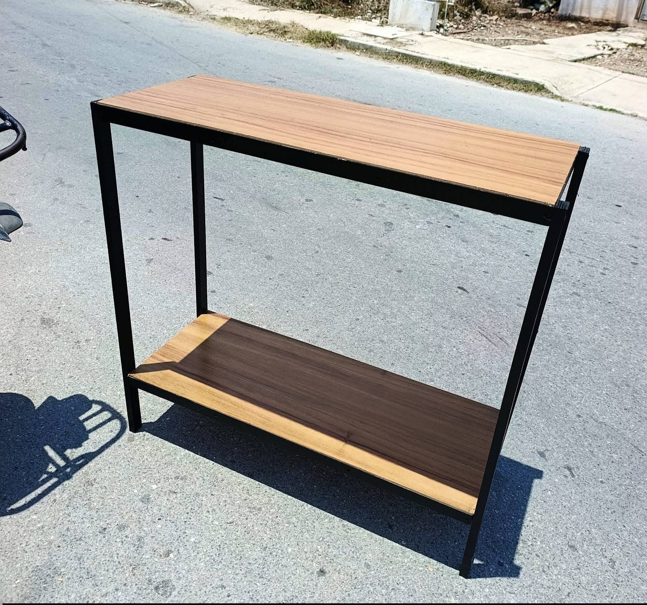 Mueble de TV Credenza en Madera de Parota