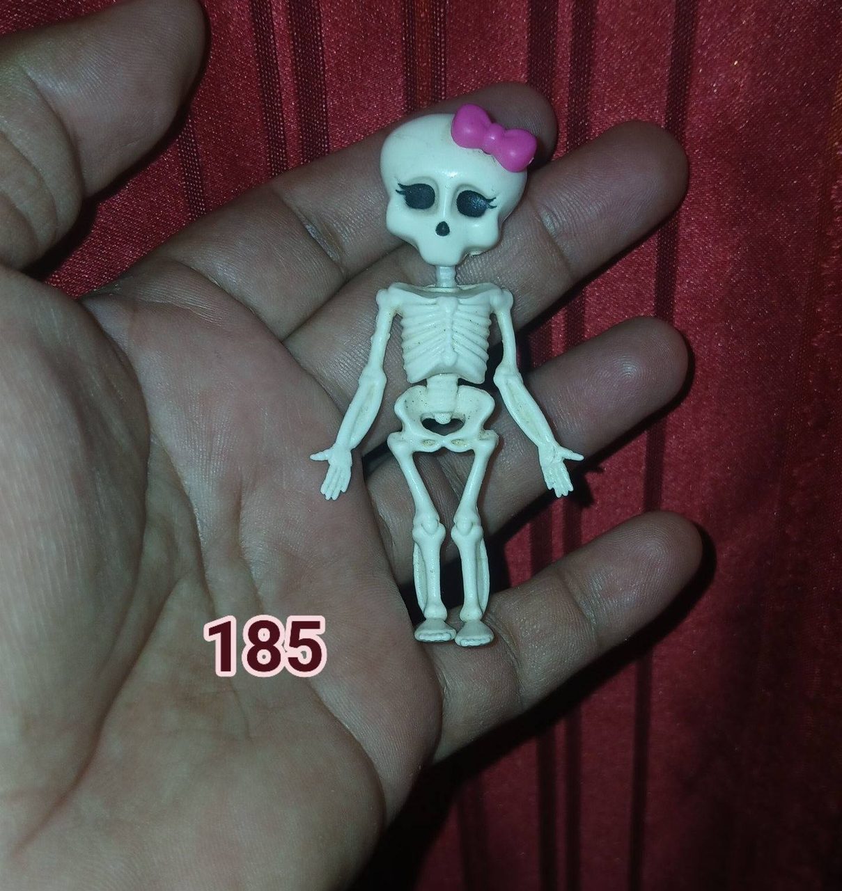Muñecas y Accesorios