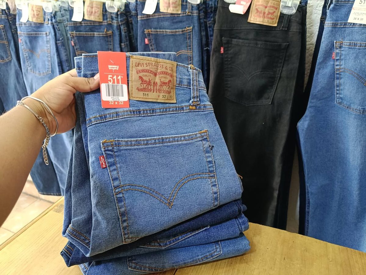 AJ Jeans