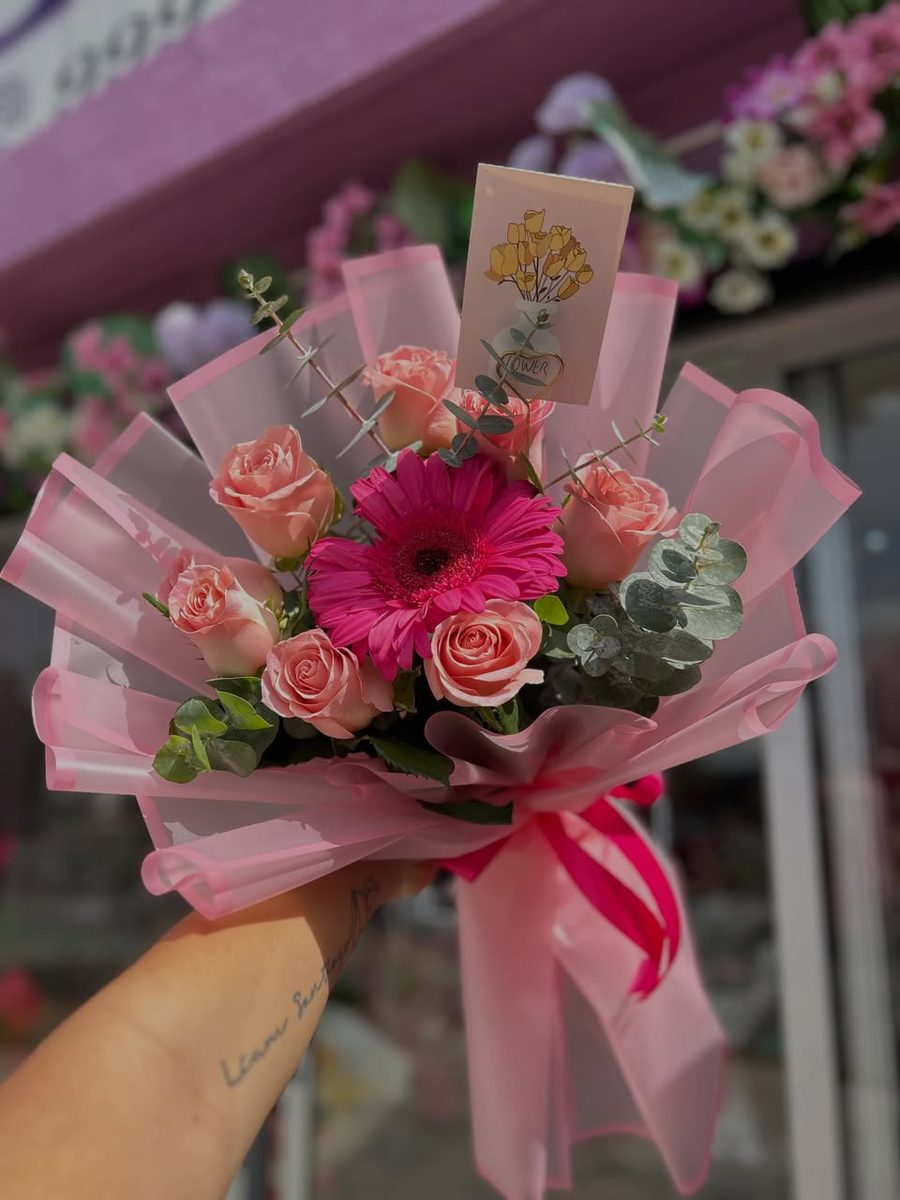 Loretta Florería Arreglos Florales Personalizados