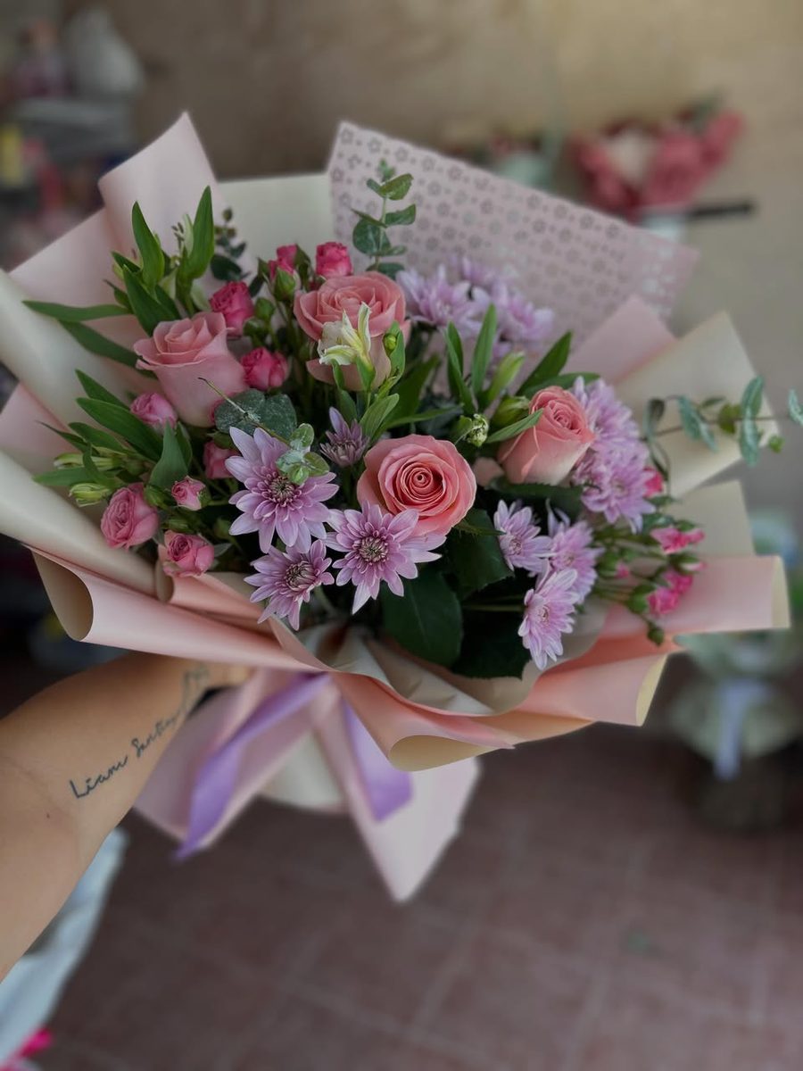 Loretta Florería Arreglos Florales Personalizados