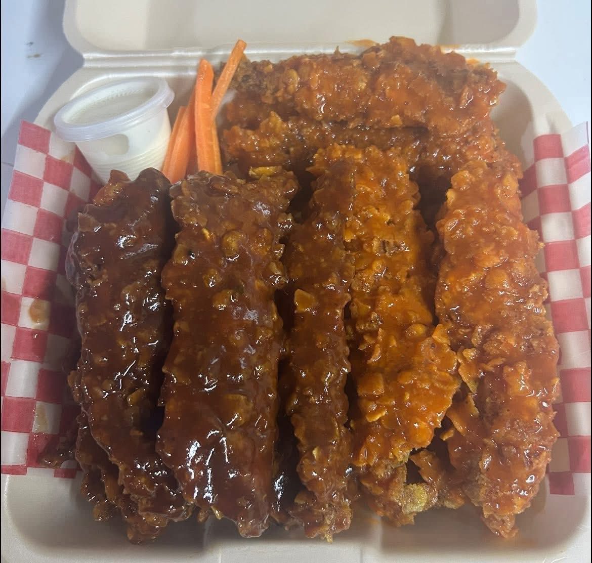 Alitas y Boneless con Tere Patrón Azcorra