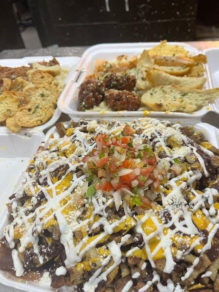 Asadero El Chelo, Pasta, Hot Dogs y Tacos, Servicio en Roble Agrícola